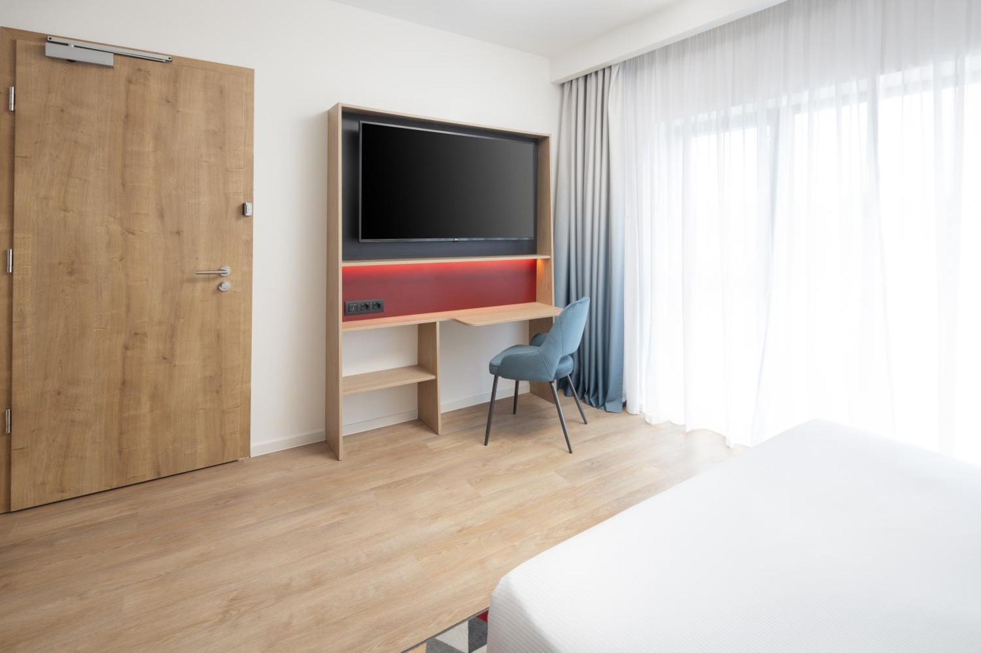 Hampton By Hilton Târgu-Mureş エクステリア 写真