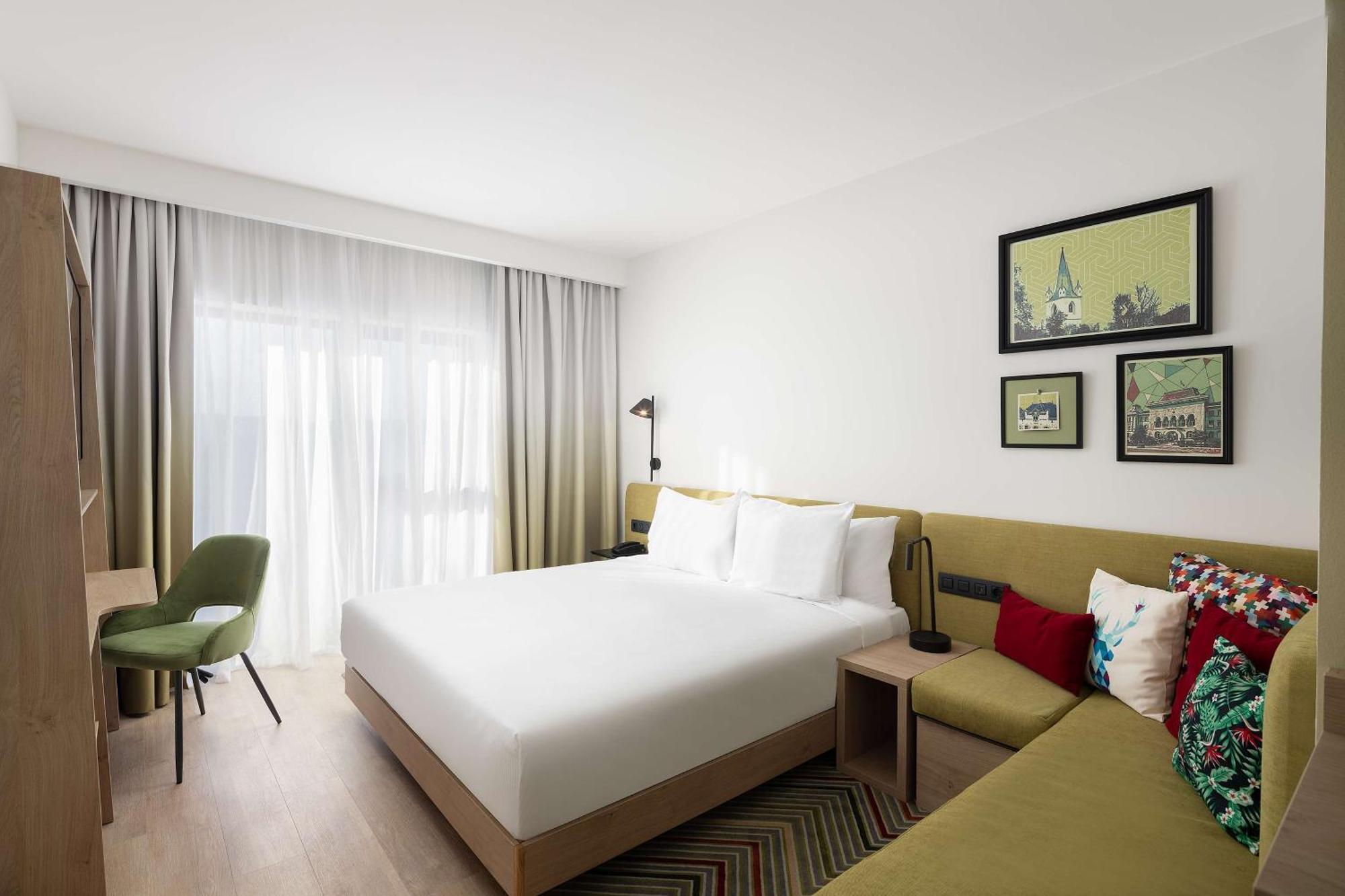 Hampton By Hilton Târgu-Mureş エクステリア 写真
